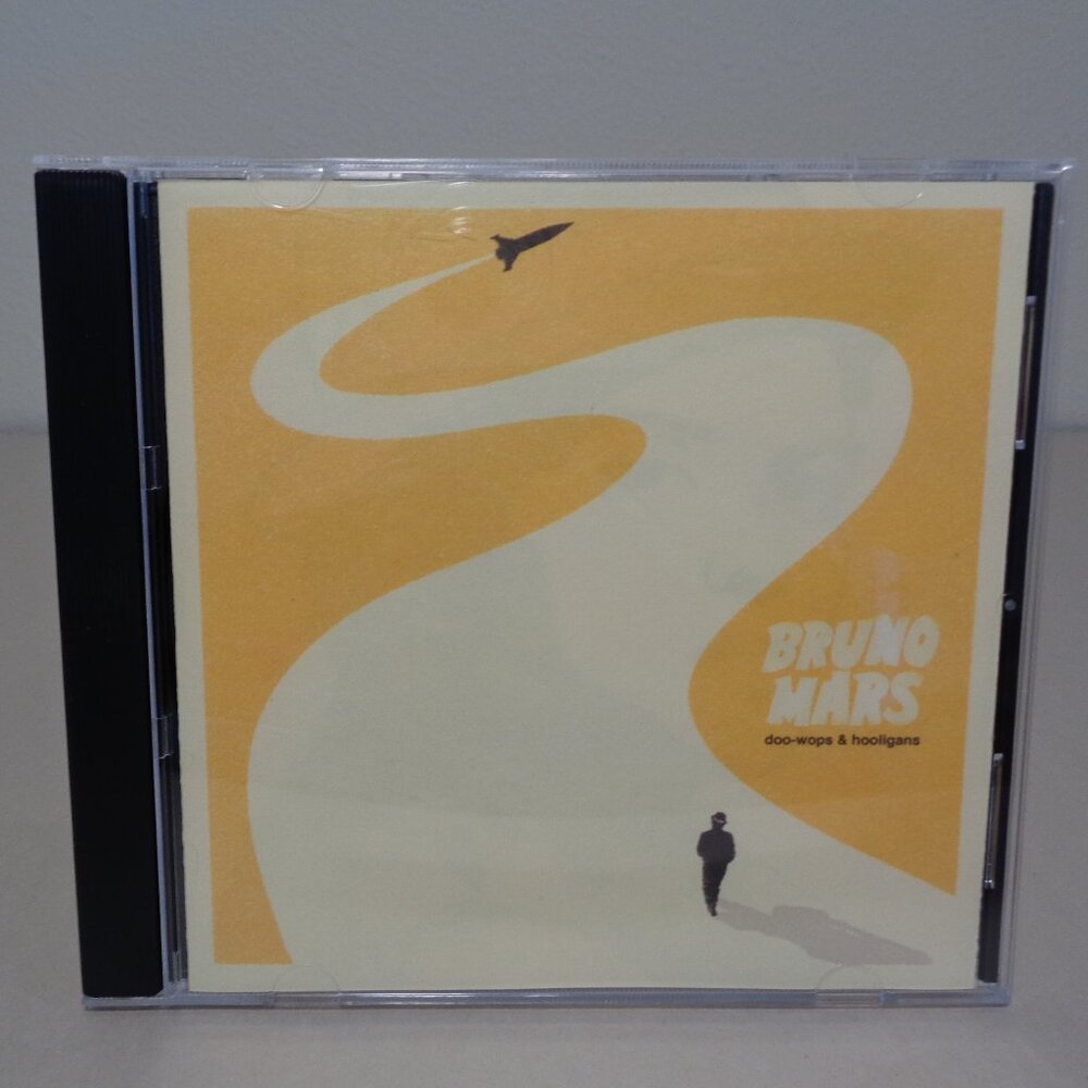 DOO-WOPS & HOOLIGANS by Bruno Mars New CD
